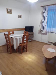 One-Bedroom Apartment (4 Adults) room in Apartmány Božka