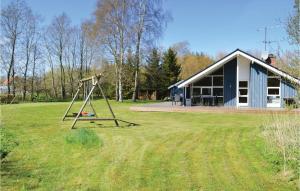 Three-Bedroom Holiday Home In Strandby