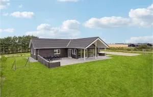 Stunning Home In Spøttrup With Sauna - Vester Lem