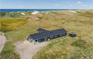 Four-Bedroom Holiday Home In Ringkobing - Kryle