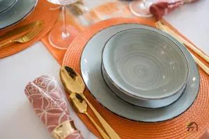 3 bedroom apartment, Sleek Sanctuary in Homebush - Flemington