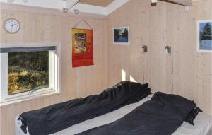 Three-Bedroom Holiday Home In Albak