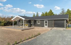 4 Bedroom Awesome Home In Blokhus