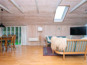 Holiday home Glesborg CXVII