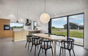 3 Bedroom Stunning Home In Haderslev