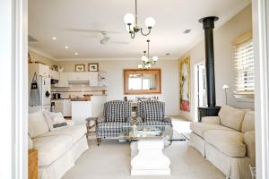 Macksville Cottage Robertson