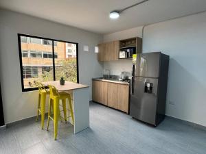 Nice and Very Comfortable Apt in Bolivariana AC