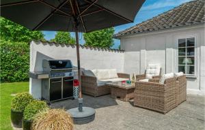 3 Bedroom Gorgeous Home In Ebeltoft