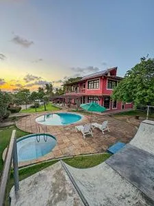 Flow Guest House - Araucumirim