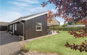 Four-Bedroom Holiday Home In Storvorde