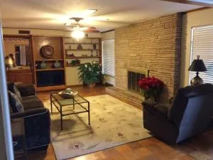 Park Manor - Forest Park