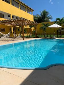 Arembepe Yellow House