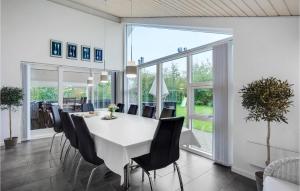 Holiday Home Kronvildtvej Brovst I