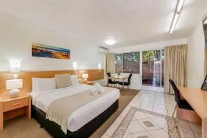 Bundaberg International Motor Inn - Sharon