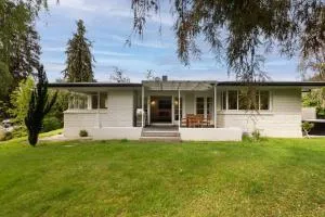 Central Arrowtown 4 Beds and Spa! - Upper Shotover