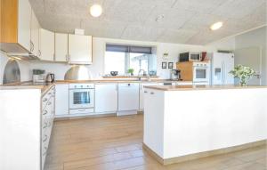 Eight-Bedroom Holiday Home In Vestervig