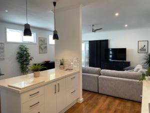 Position Perfect in the Heart of Sherbrooke