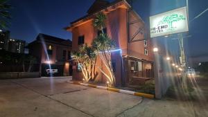 Hi End Hotel Sriracha