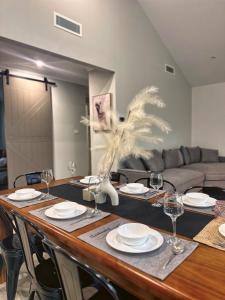 Team Luxury Home for Short or Long Stays