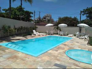 Apartamento no Guarujá Praia da Enseada piscina e lazer