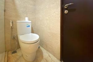 Spacious and Elegant Designed 3BR at Menteng Park Apartment By Travelio