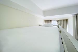 Comfort and Modern Studio Apartment at Menteng Park By Travelio