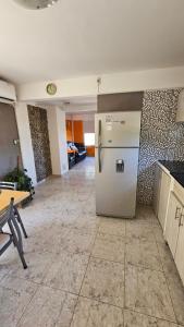 Complejo Edgardo - Castelli 699