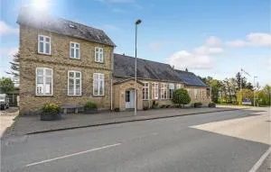 2 Bedroom Beautiful Apartment In Sydals - Tandslet