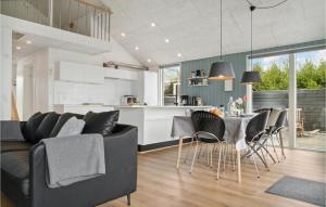 Holiday Home Hvidkløvervej Ebeltoft Xi