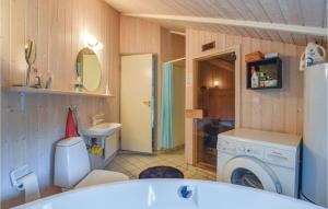 Two-Bedroom Holiday Home In Nykobing Sj