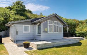 Two-Bedroom Holiday Home In Allingabro