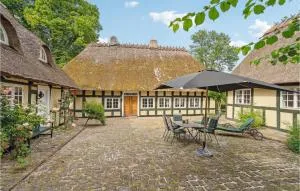 Awesome Home In Ebberup With Sauna - Søllested