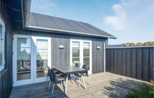 Four-Bedroom Holiday Home In Nysted