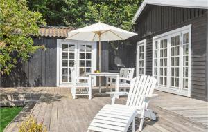 Stunning Home In Stege With Kitchen