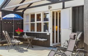 Amazing Home In Væggerløse With Kitchen