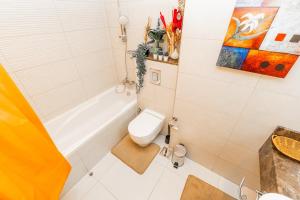 Comfortable Studio in Mirdif Hills - Peaceful Living with Pool & Gym Amenities, Managed by Think Realty