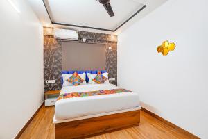 FabHotel Galaxy Heights