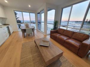 Wake up to the ocean at LegaSea