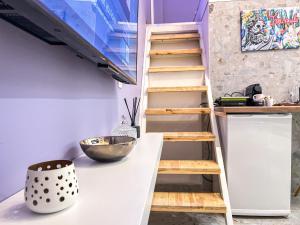 SpaceFive "DownTown Comfy Loft" by #Gimispace Rentals