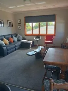 Comfortable home on South Hill - Totaratahi