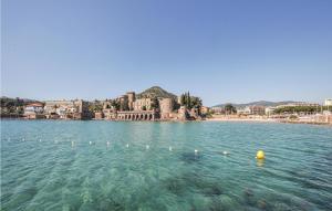 Maisons de vacances Amazing Home In Frejus : photos des chambres