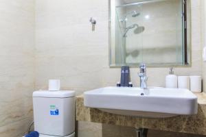 Nice and Fancy Studio Room at Menteng Park Apartment By Travelio