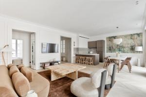 Urban Flat 191 - Luxury 3 Bedroom Apartment - Madeleine