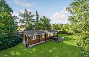 Cozy Home In Bogø By With Wifi - Bakkebølle Fredskov