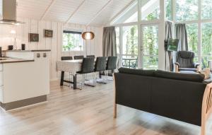 3 Bedroom Nice Home In Esbjerg V