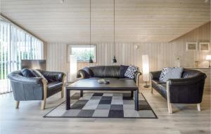 Four-Bedroom Holiday Home In Hemmet