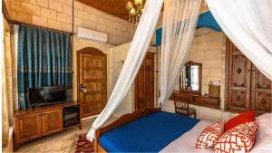 Stone House by Cevahir