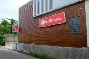 RedDoorz near Exit Tol Pekalongan