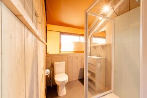 Tentes de luxe Glamping Bretagne : photos des chambres