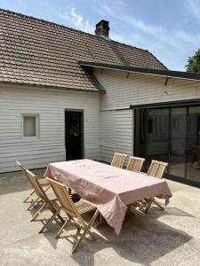 Maisons de vacances Campagne Chic 15 minute de la mer : photos des chambres